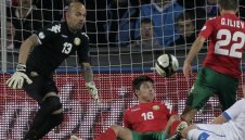 Смях! Ники Михайлов титуляр срещу Италия, Владо Стоянов - резерва