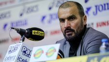 Шеф на клуб от Първа лига разкри: Левски избра по-евтиния вариант