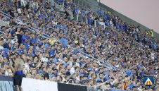 Защитник на Левски спаси знаме на агитката в Черна гора