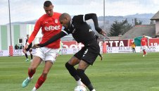 Антверп и Росен Божинов мачкат 