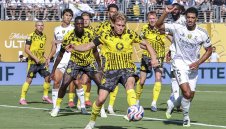 Дортмунд атакува салатиерата в пълна бойна готовност