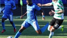 Издънката на Левски Бабатунде пред трансфер в Турция