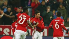 Татко Роберт респектира бандата на Чоло, Байерн троши рекорди + ВИДЕО