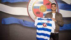 Червените от Мърсисайд пратиха младок в Рединг