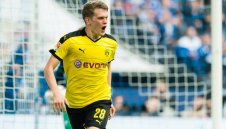 Борусия продава Гинтер при ефекта на доминото