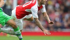 Уилшър пропуска и мачовете на Англия