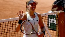 Полуфинал! Бразилка прави фурор на Ролан Гарос, би шута на Жабер