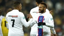 Катарците водят Неймар в Ман Юнайтед