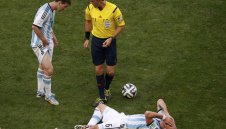 Никола Рицоли ще е съдия на финала