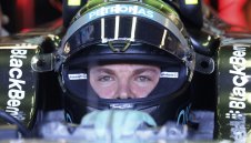 Росберг отново победи Хамилтън в квалификациите