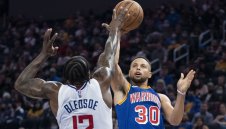 Социалните медии полудяха след шоуто на Стеф Къри