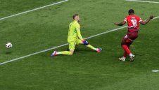 Звезда на Лудогорец поведе Швейцария за бой над вяла Унгария