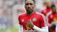 Дефо се надява на повиквателна от Рой Ходжсън