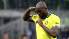 Трансферната драма около Лукаку продължава с пълна сила