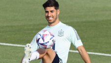 Арсенал мечтае за Асенсио