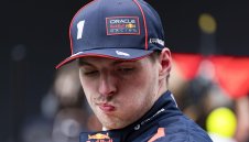 Нов гаф ще остави Макс извън пистата за един старт