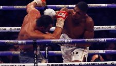 Антъни Джошуа се закани да смаже от бой Поветкин