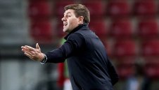 Стивън Джерард e отворен за предложението от Астън Вила