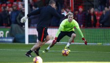 Кариус отговори на Гари Невил: А ти какъв мениджър си?!