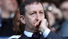 От Суонси търсят мениджър в Южна Америка