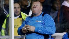 Наказват гладния шишко от Сътън заради пая