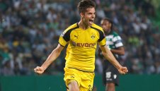 Дортмунд утроява заплатата на Вайгъл
