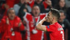 Арсенал и Атлетико (Мадрид) си заплюха защитник от Бенфика, ще се надцакват за него след края на сезона