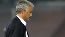 Моуриньо: Съдията направи хубав подарък на Фейенорд