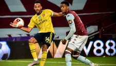 Арсенал изкушава Обамеянг с огромна заплата 