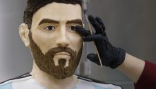 Да го изядеш! Направиха Меси от шоколад + ГАЛЕРИЯ