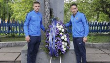 Левски почете Гунди 