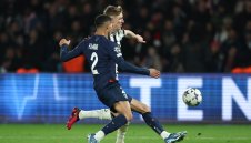 Противоречиви мнения в двата лагера след ПСЖ - Нюкасъл