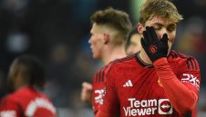 Ман Юнайтед е заклещен в спиралата на провалите