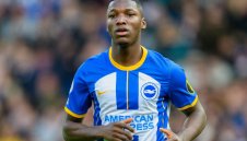 Халф на Чайките се разбрал с Арсенал