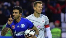 Благо Колизеума и Оренбург с голяма крачка към оцеляването