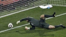 Англичаните вдигат Дейвид Джеймс за мача с Алжир