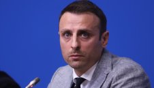 Бербатов отново влезе грубо на БФС