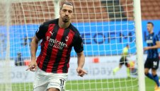 Милан дава нов договор на Ибракадабра?