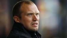 Бивш северноирландски национал поема Пирин