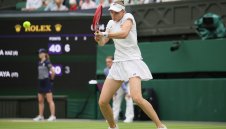 Рибакина крачи към нова титла на Уимбълдън
