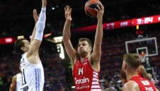 Александър Везенков взима №7 в Сакраменто 