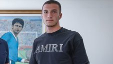 Готви голям трансфер? Бивш на Левски смени агентите