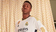 Реал Мадрид представи новите си екипи