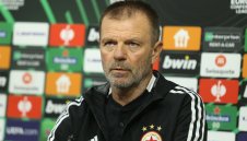 Стойчо Младенов праща човек да разузнава Зоря (Луганск) 