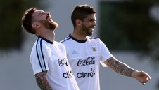 ОФИЦИАЛНО: Банега се завърна в Севиля