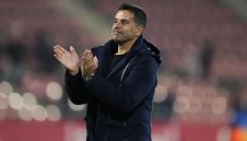 Свраките гледат към треньора на невероятния Жирона