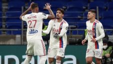 Хлапетата направиха на кайма жирондинците