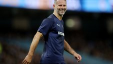 Гигс: Юнайтед има нужда от още петима нови, Оле трябва да получи повече време