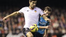 Звезда на Валенсия отрече, че ще ходи в Челси