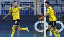 Ал Насър води и Ройс при Роналдо